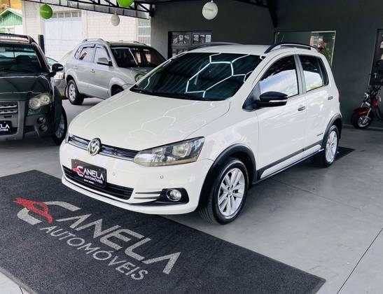 VOLKSWAGEN FOX 1.0 MPI TRACK 12V FLEX 4P MANUAL VOLKSWAGEN FOX 1.0 MPI TRACK 12V FLEX 4P MANUAL